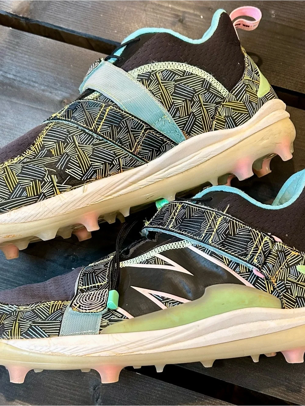 New Balance FuelCell Lindor 2 Molded Baseball Cleats - Size 15